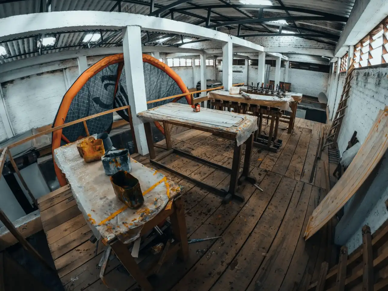 2025年智能科技在餐饮零售业的应用趋势与技术路径分析