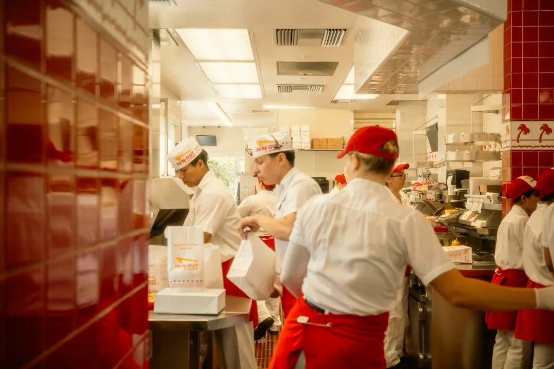 餐饮门店智能管理系统选型指南：淮安邦达智能解析系统集成与软件开发要点